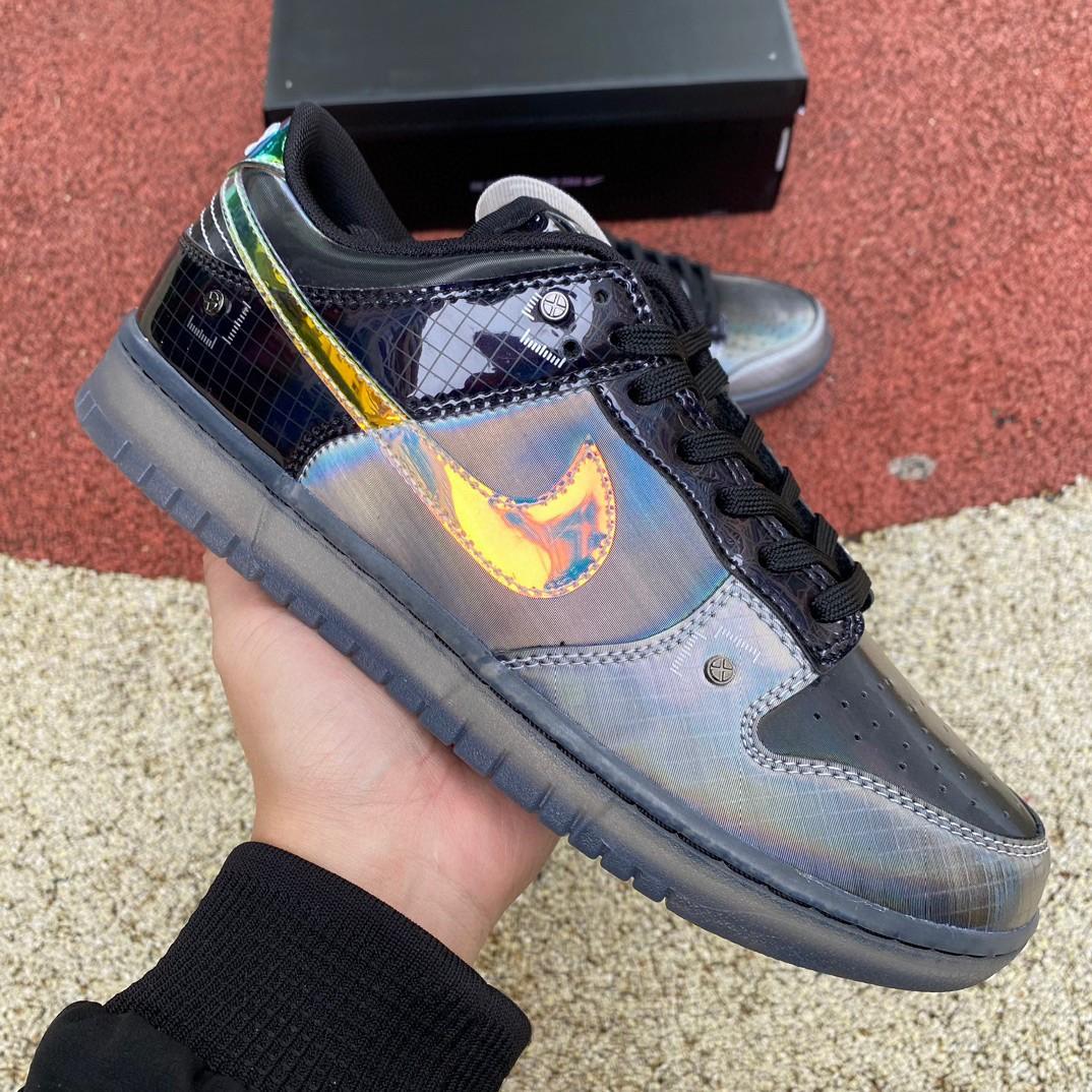 Nike Dunk Low“Hyperflat” Sneaker     FV3617-001 - PerfectKickZ