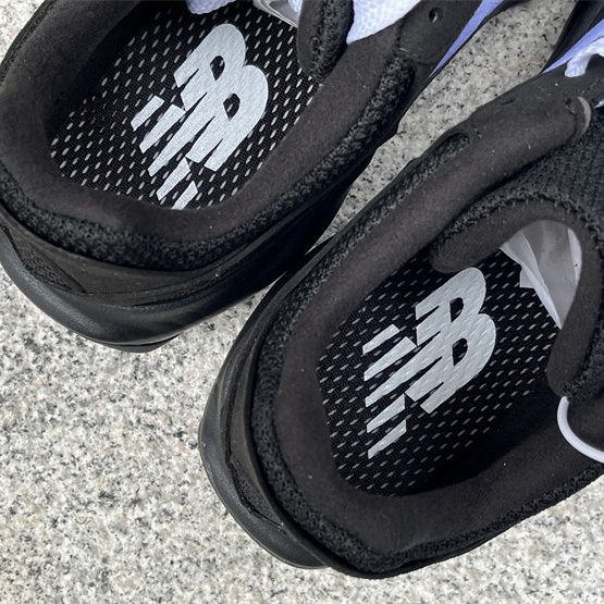 New Balance Warped Runner Sneakers    UWRPOBBW - PerfectKickZ