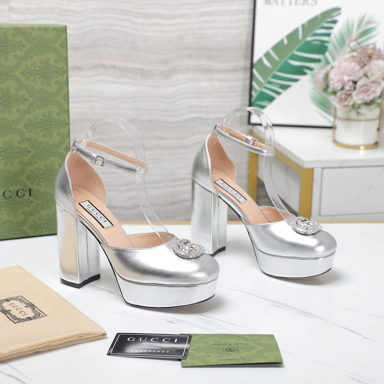 Gucci Women's Platform Pump With Double G - PerfectKickZ