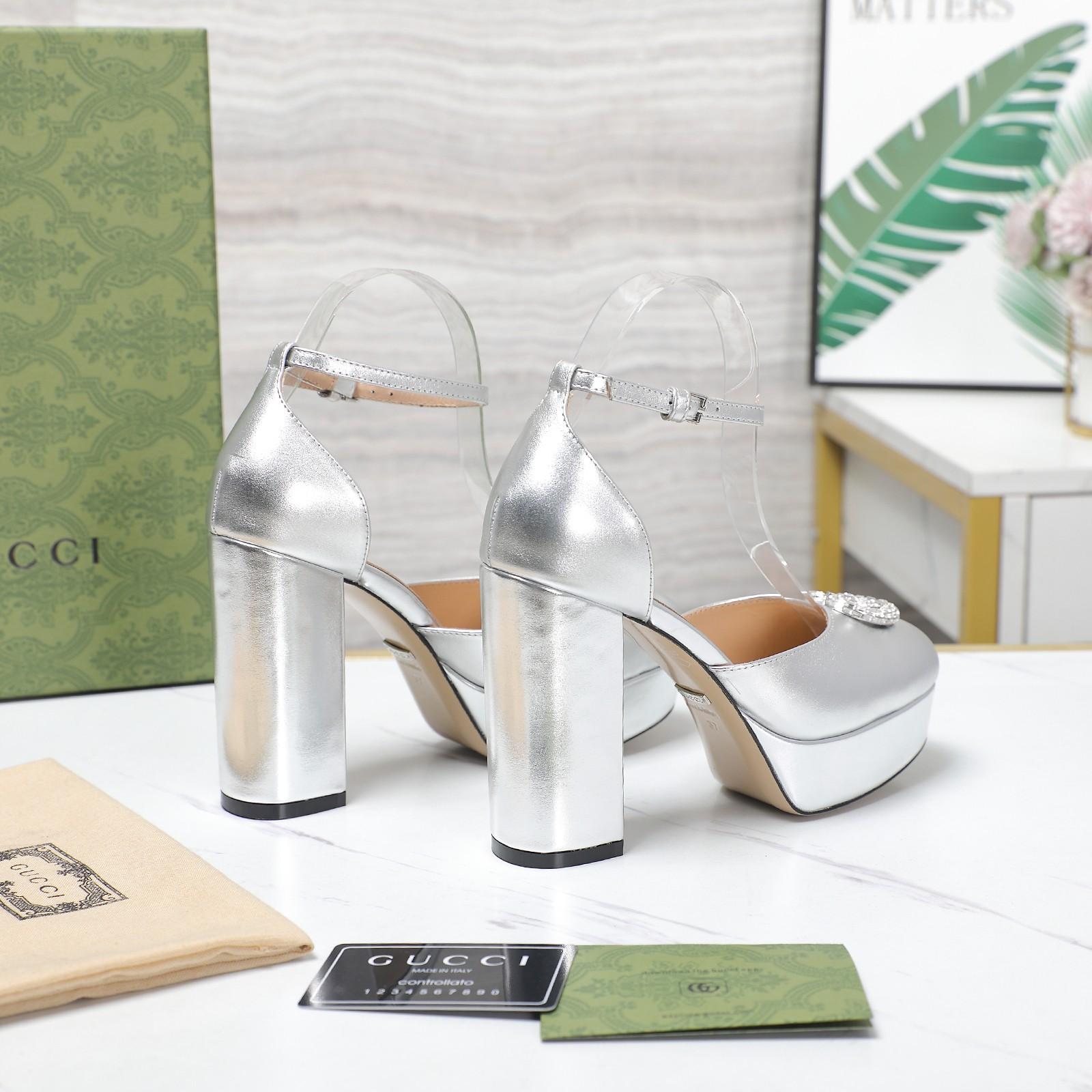 Gucci Women's Platform Pump With Double G - PerfectKickZ
