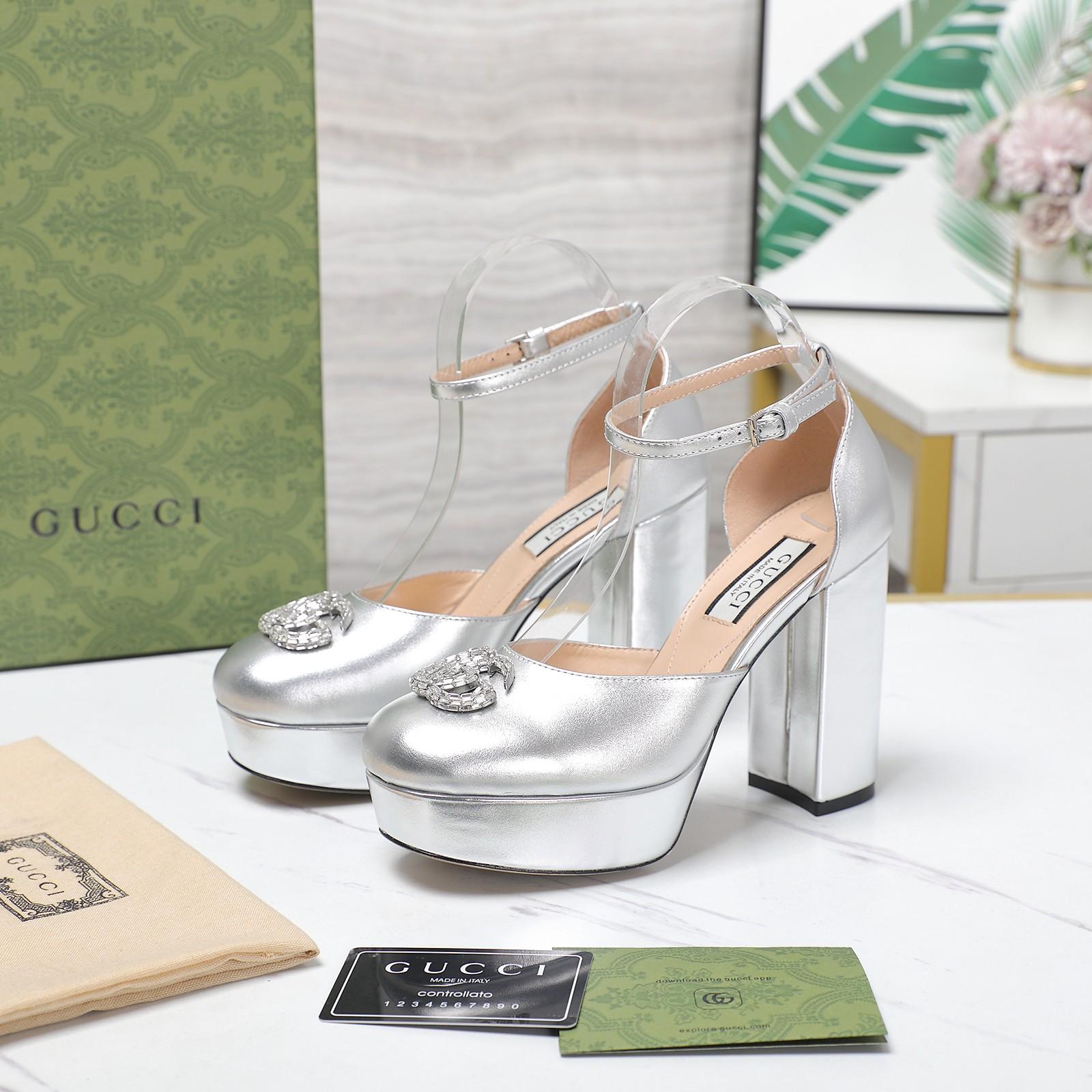 Gucci Women's Platform Pump With Double G - PerfectKickZ
