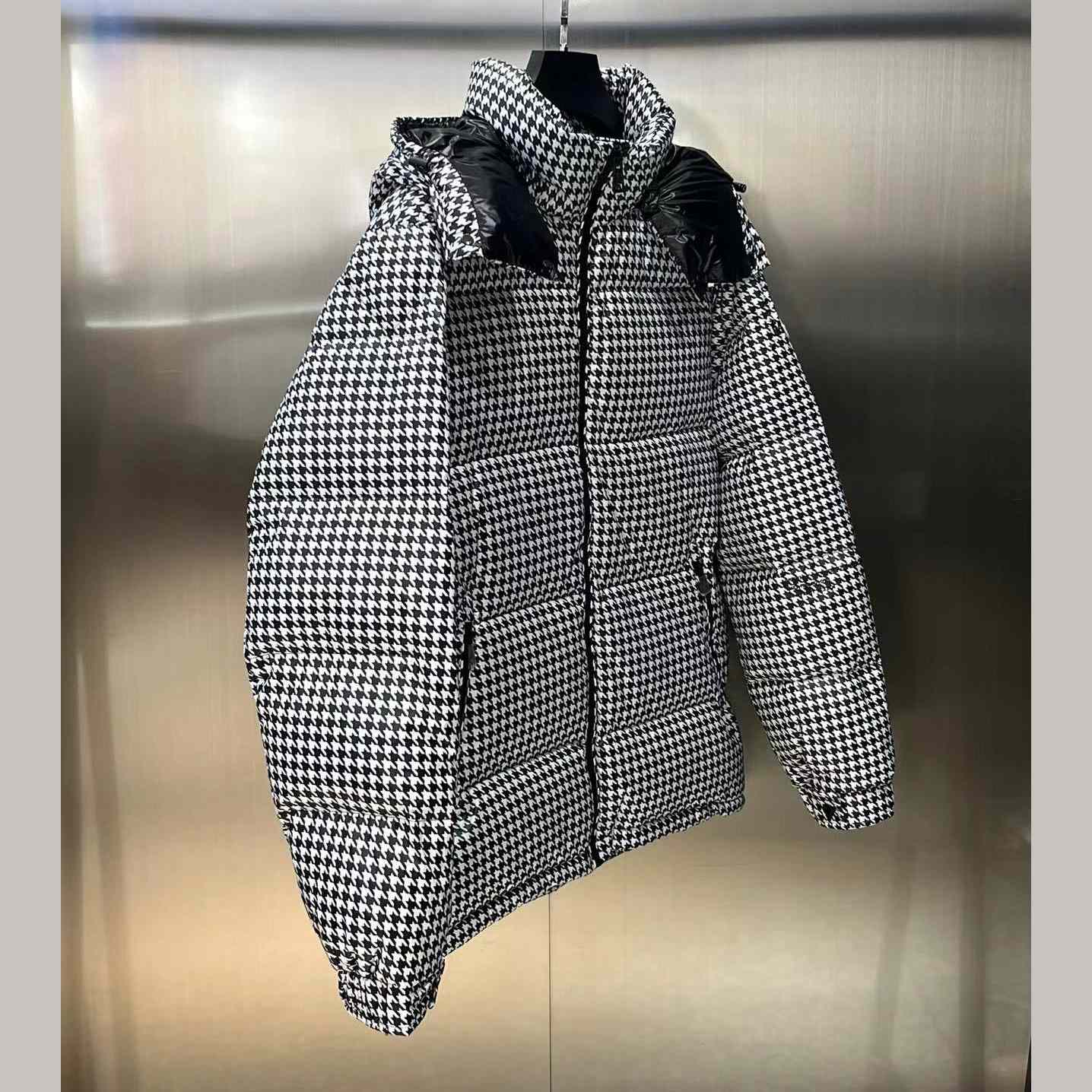 Moncler Socotrine Short Down Jacket - PerfectKickZ