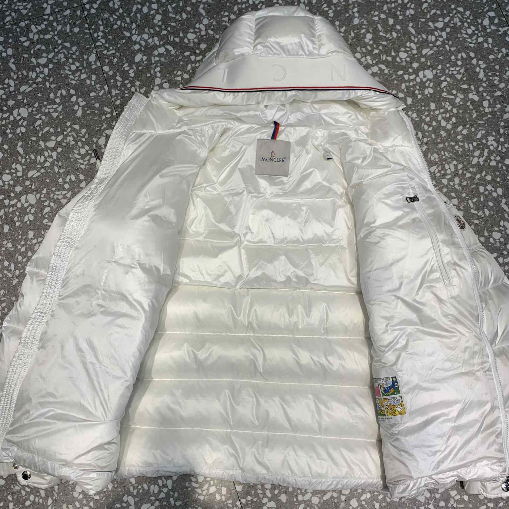 Moncler Pavin Short Down Jacket - PerfectKickZ