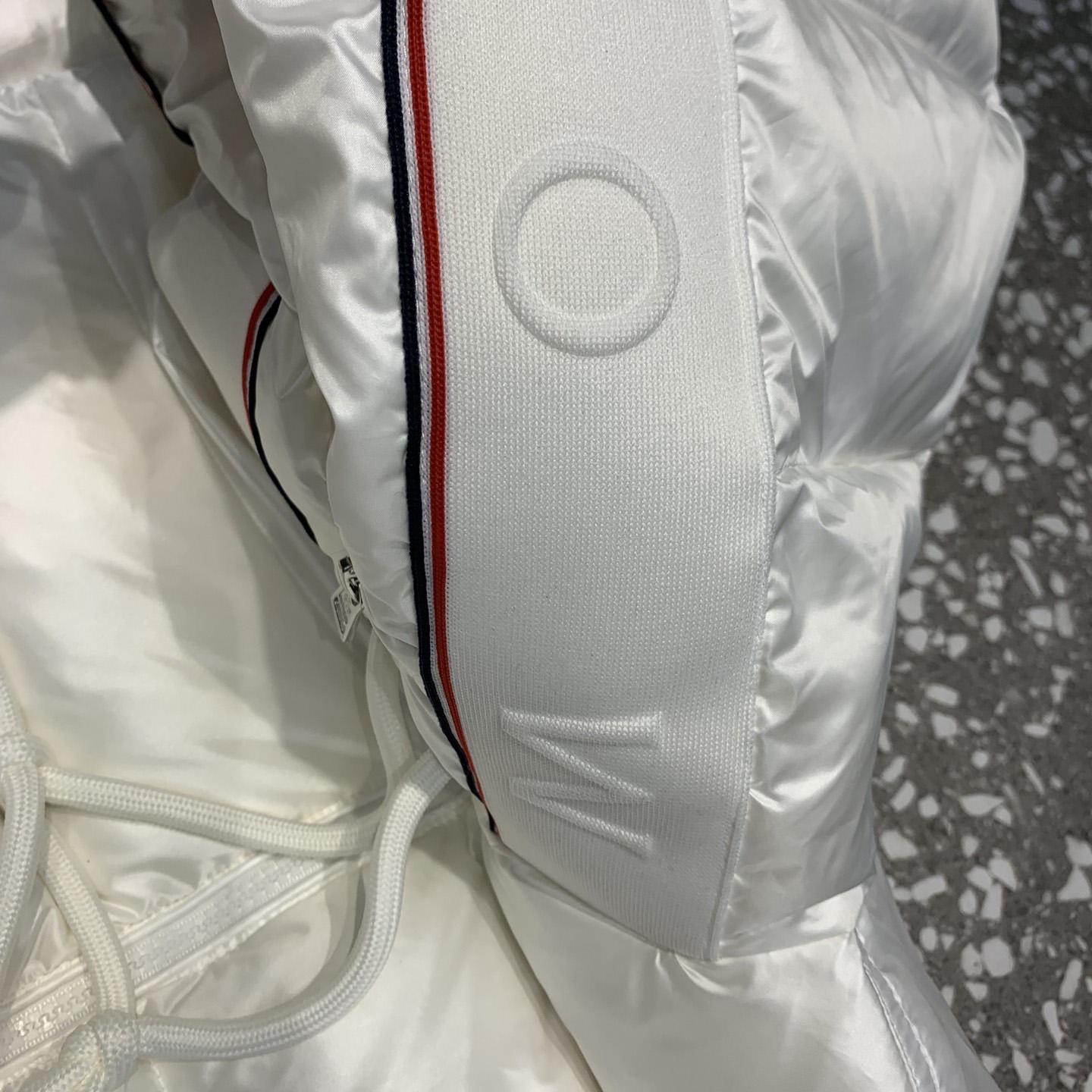 Moncler Pavin Short Down Jacket - PerfectKickZ