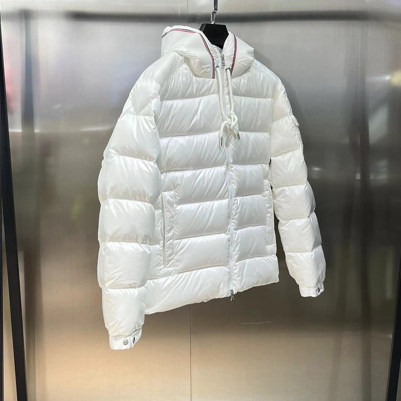 Moncler Pavin Short Down Jacket - PerfectKickZ