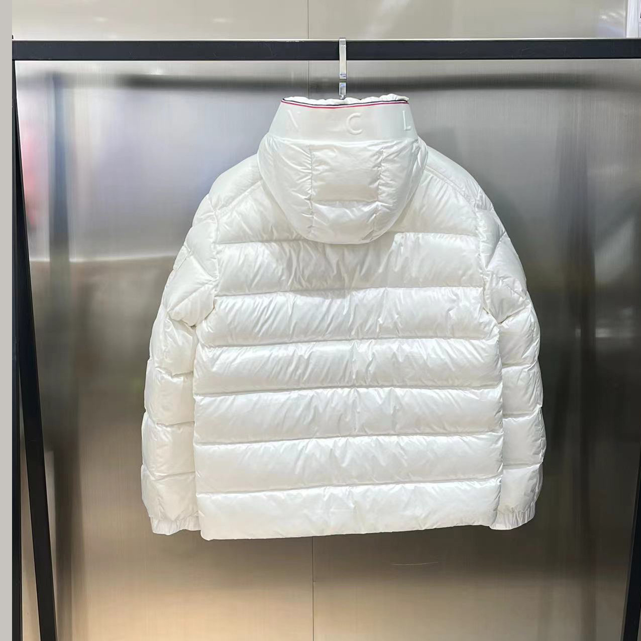 Moncler Pavin Short Down Jacket - PerfectKickZ