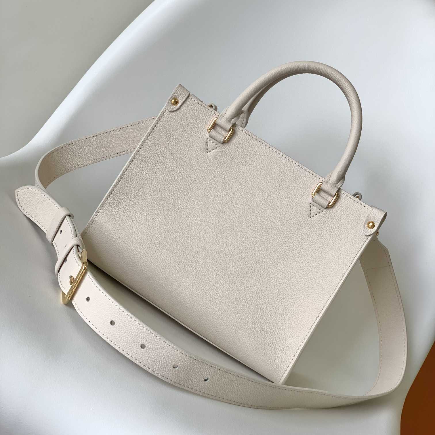 Louis Vuitton Lock & Go Handbag    M23637 - PerfectKickZ