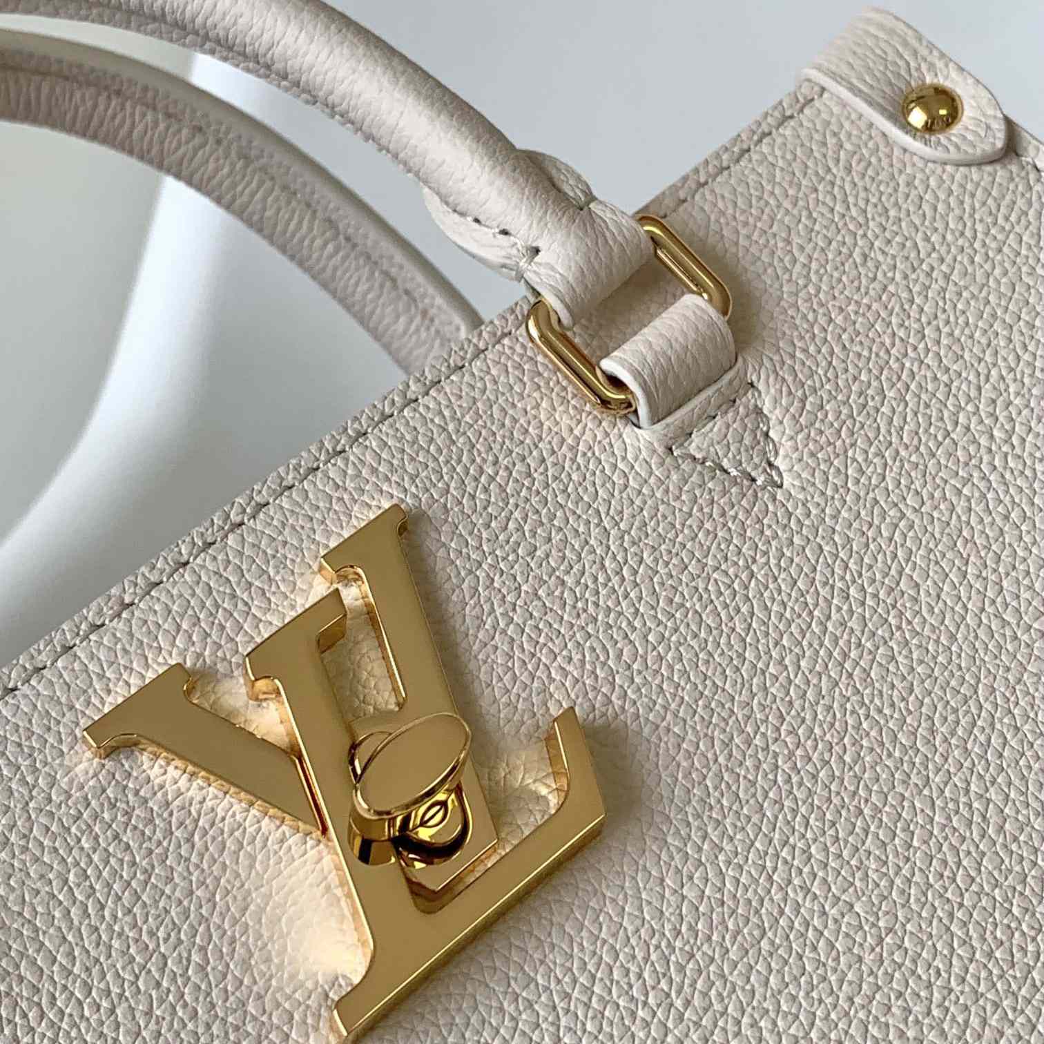 Louis Vuitton Lock & Go Handbag    M23637 - PerfectKickZ