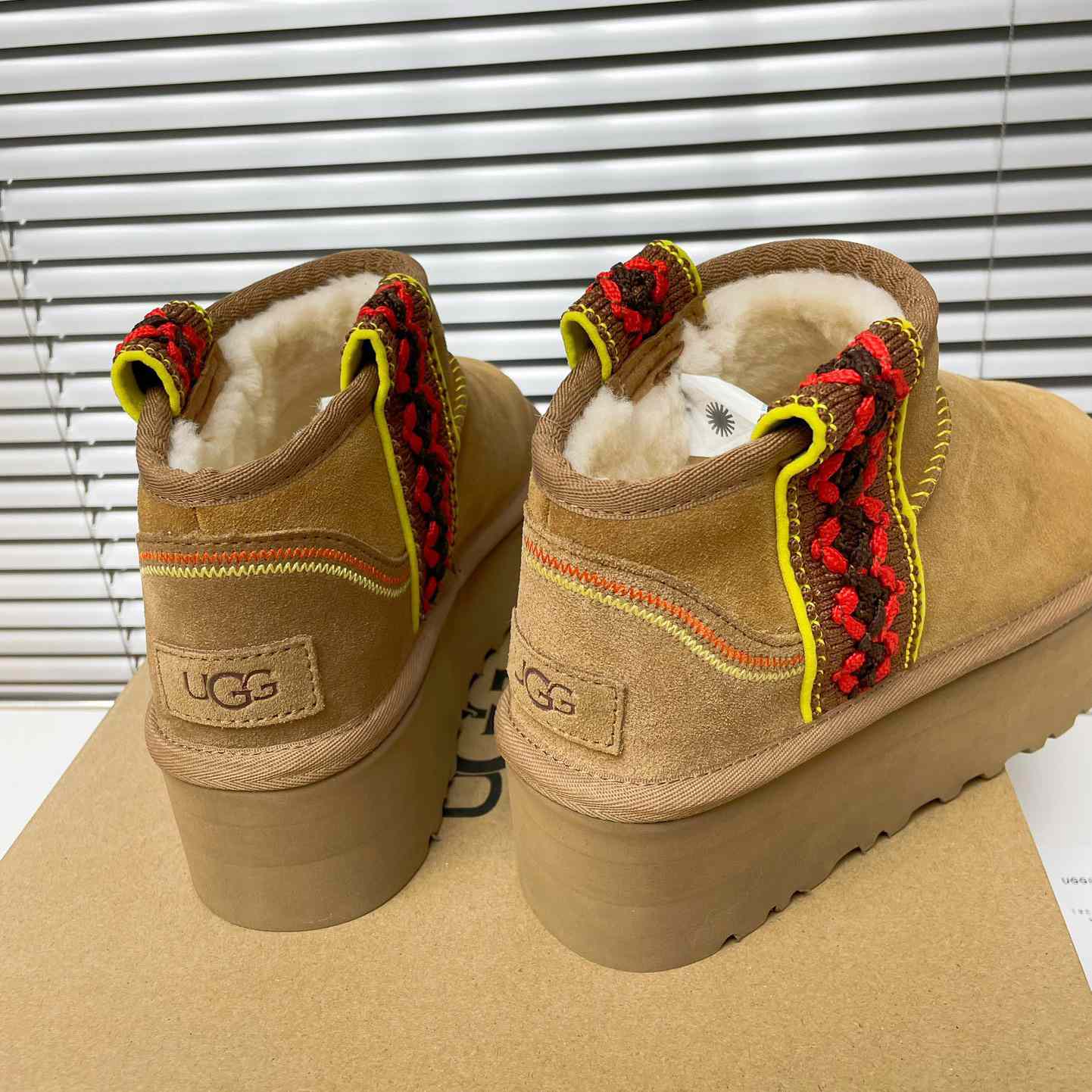Ugg Classic Ultra Mini Braid Platform - PerfectKickZ
