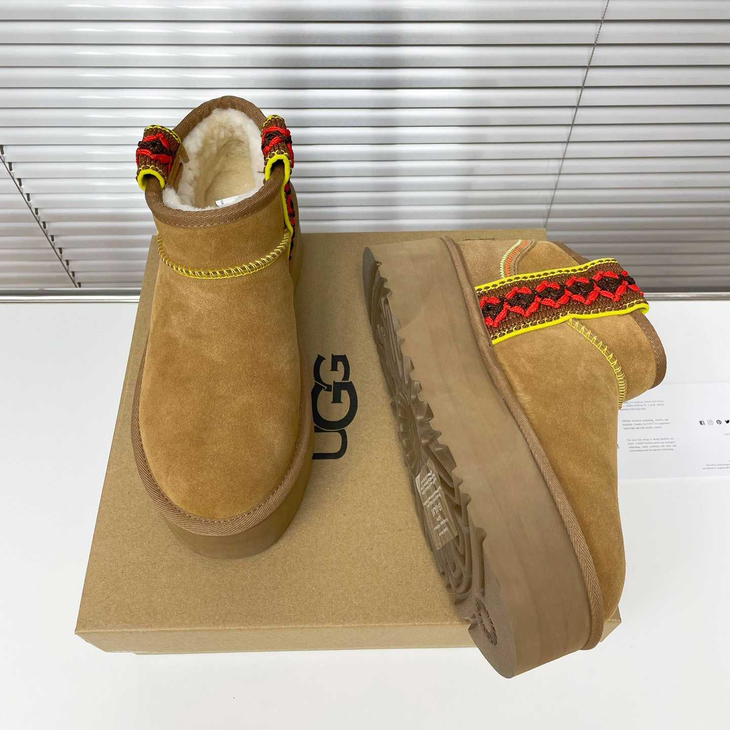 Ugg Classic Ultra Mini Braid Platform - PerfectKickZ