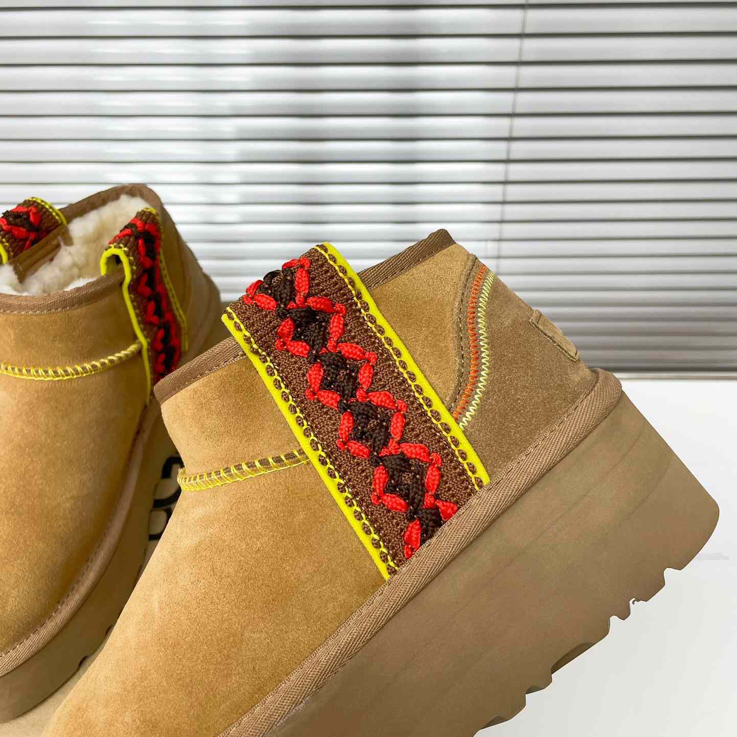 Ugg Classic Ultra Mini Braid Platform - PerfectKickZ
