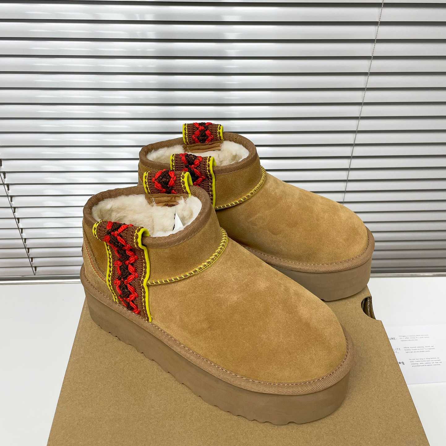Ugg Classic Ultra Mini Braid Platform - PerfectKickZ