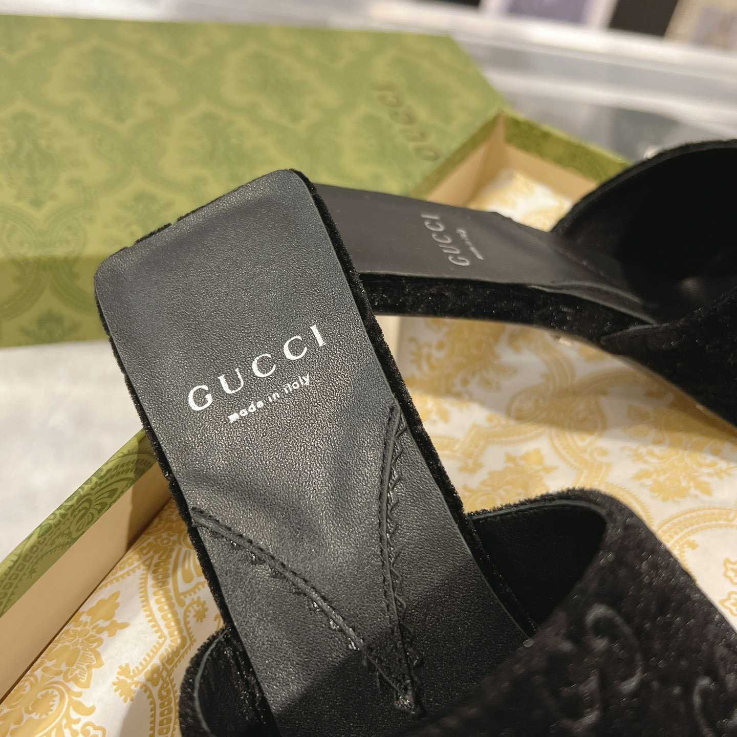 Gucci GG Slide Sandal - PerfectKickZ