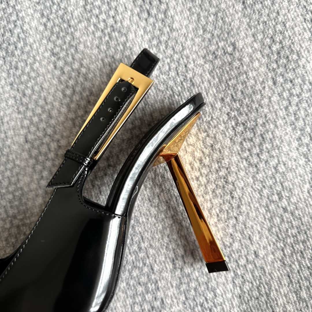 Saint Laurent Lee Slingback Pumps In Glazed Leather - 