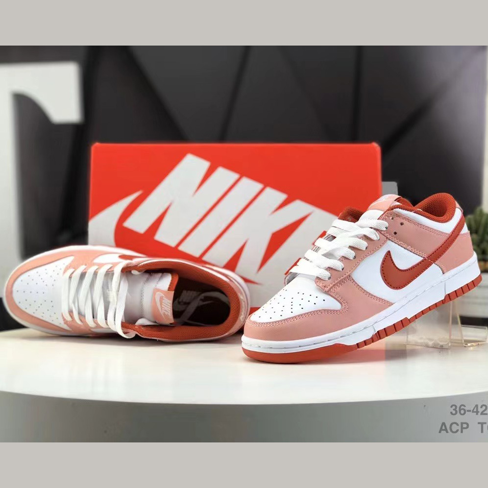 Nike Dunk Low  Sneakers     FQ8876-618 - PerfectKickZ
