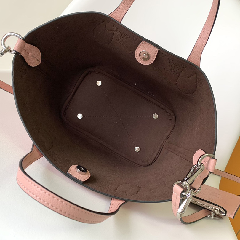 Louis Vuitton Blossom PM  M23196 - PerfectKickZ