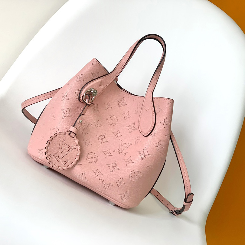 Louis Vuitton Blossom PM  M23196 - PerfectKickZ