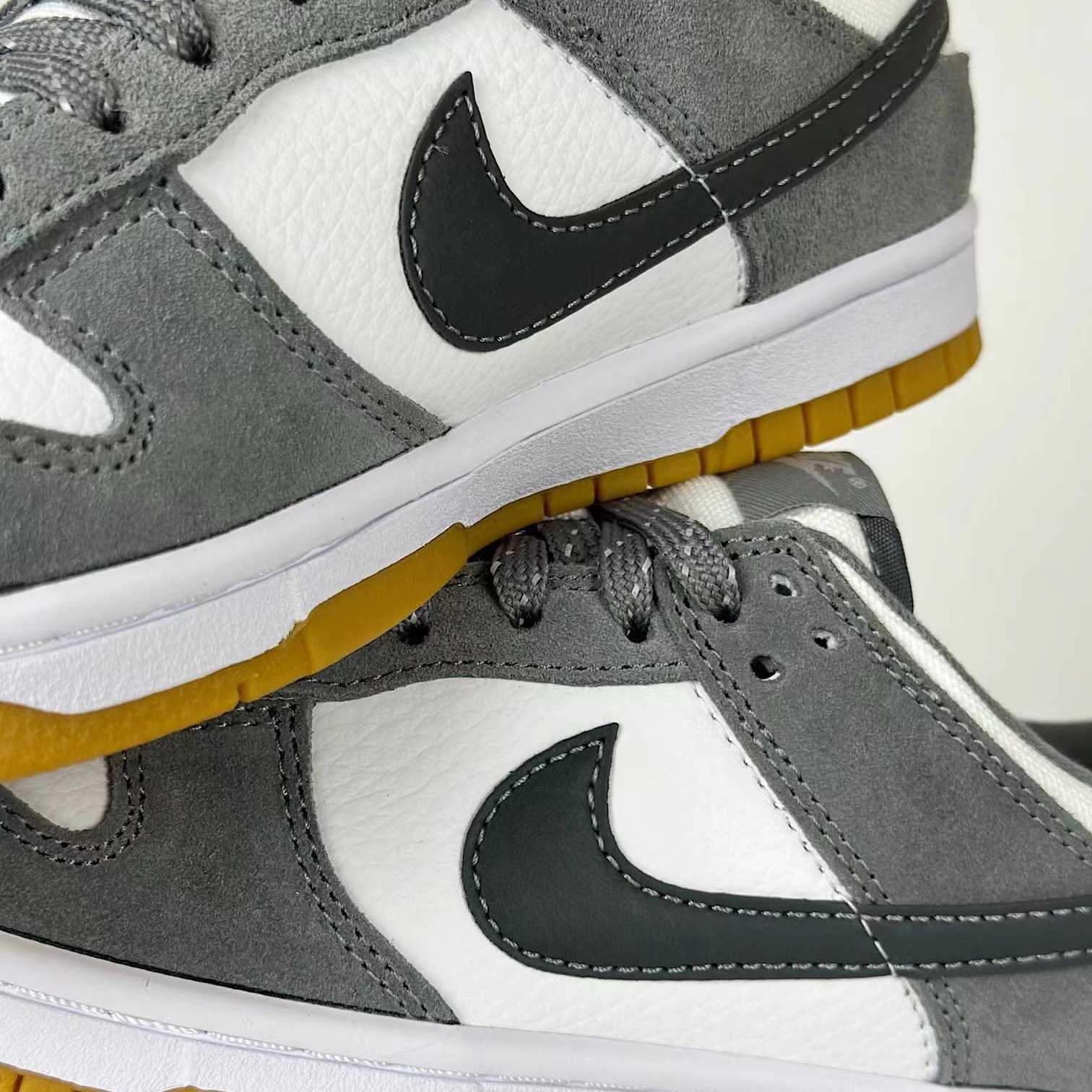 Nike SB Dunk Low”Smoke Grey/Gum“ Sneakers    FV0389-100 - PerfectKickZ