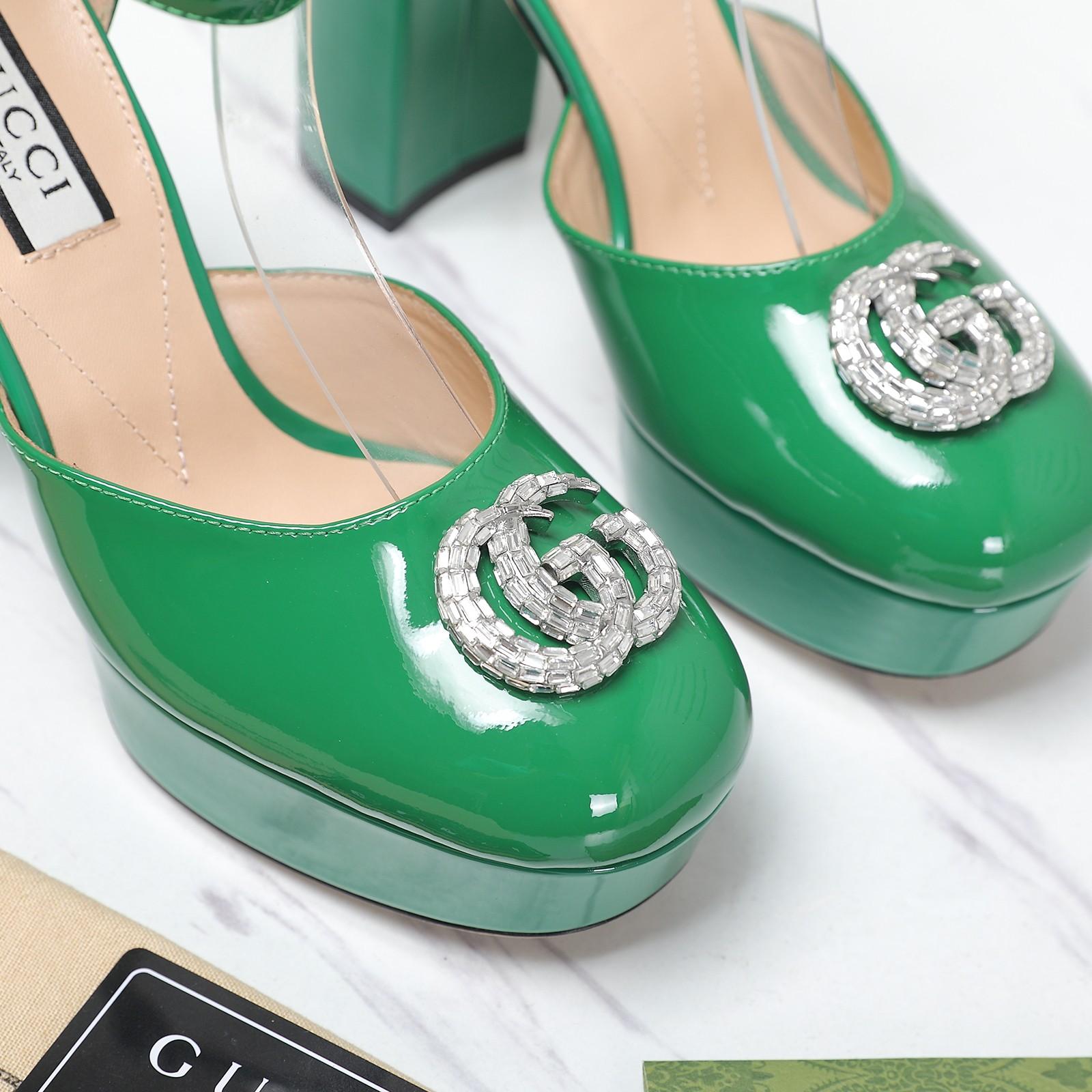Gucci Women's Platform Pump With Double G - PerfectKickZ