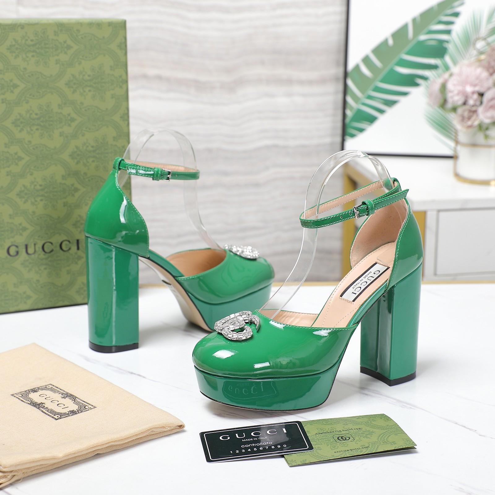 Gucci Women's Platform Pump With Double G - PerfectKickZ