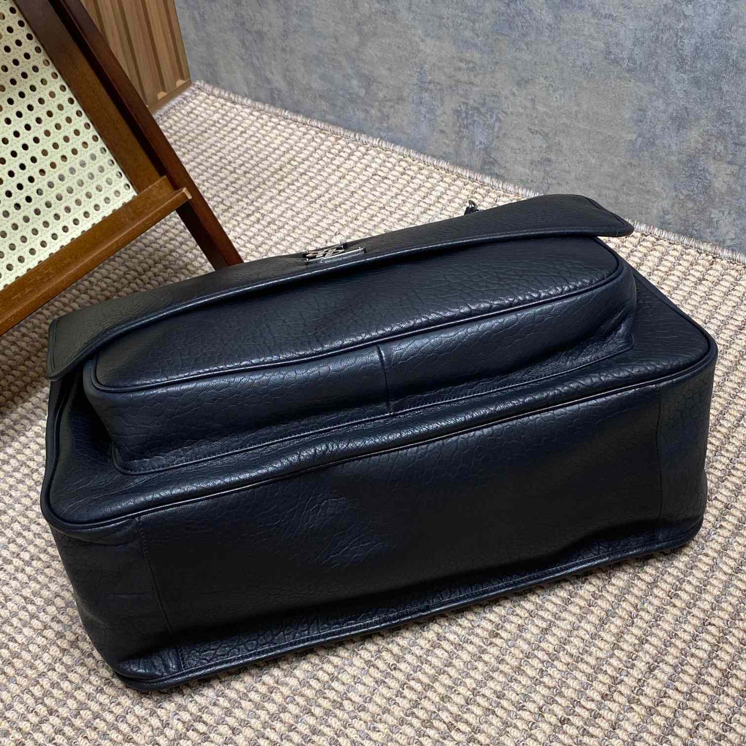 Saint Laurent Niki Oversized In Grained Lambskin - PerfectKickZ