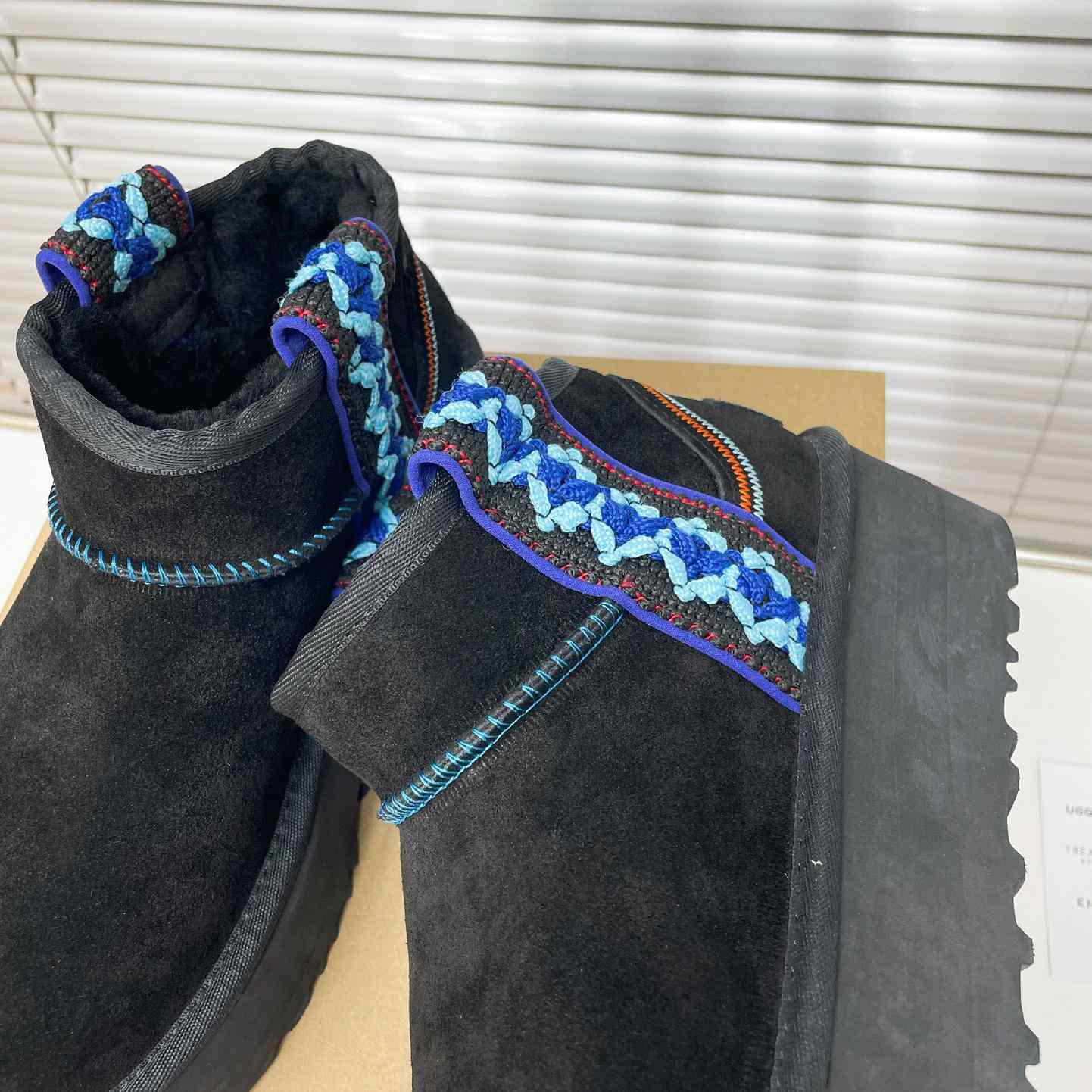 Ugg Classic Ultra Mini Braid Platform - PerfectKickZ