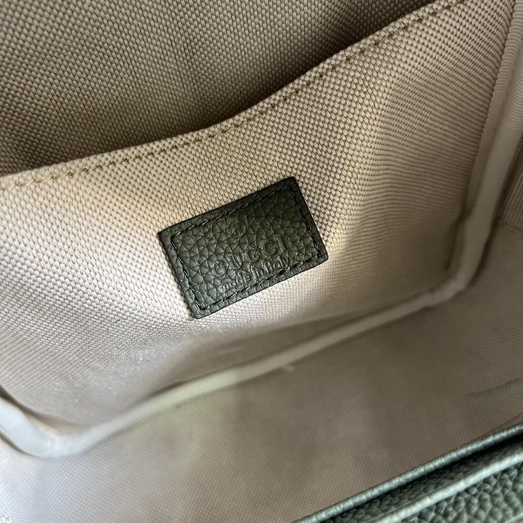 Gucci Jumbo GG Crossbody Bag - PerfectKickZ