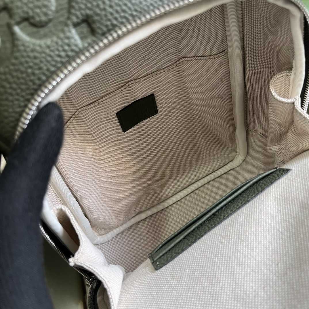 Gucci Jumbo GG Crossbody Bag - PerfectKickZ