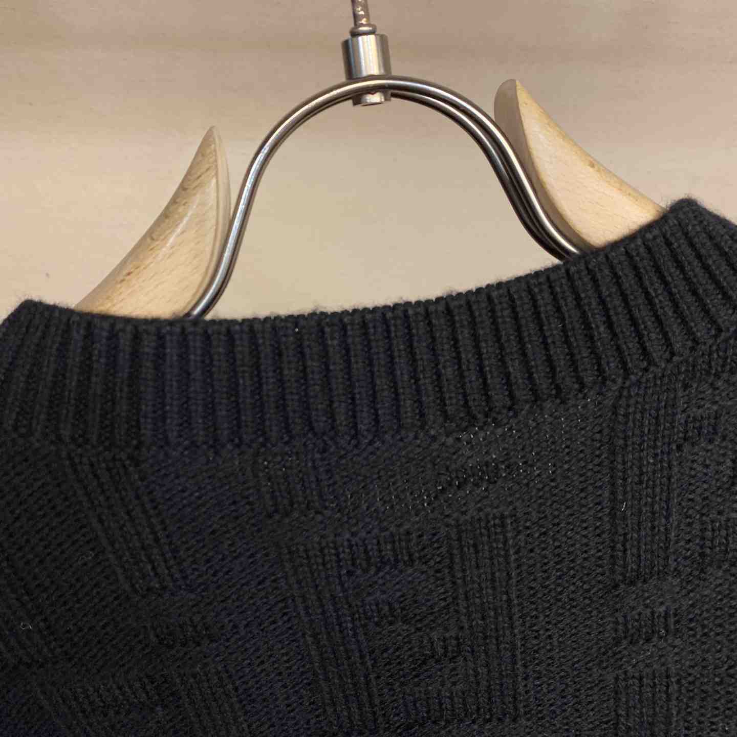 Fendi Black Wool Pullover - PerfectKickZ