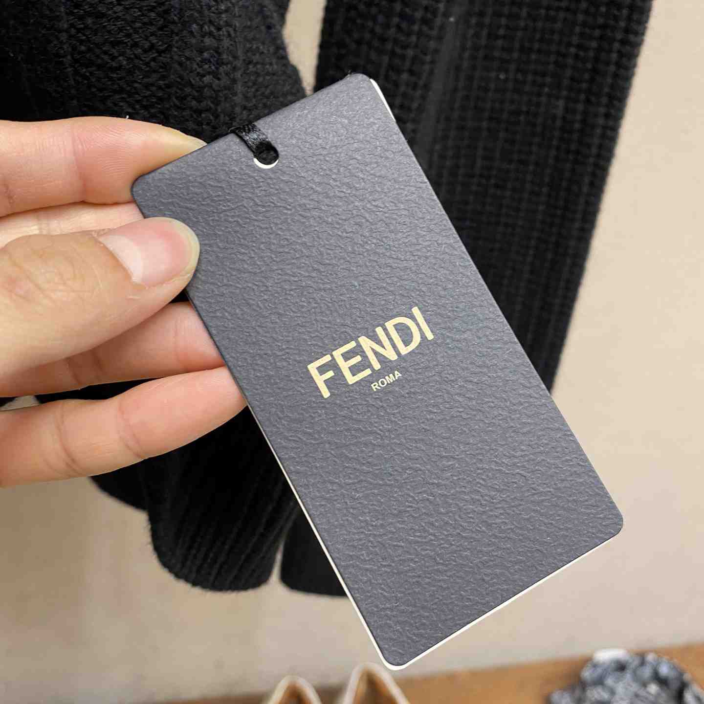 Fendi Black Wool Pullover - PerfectKickZ