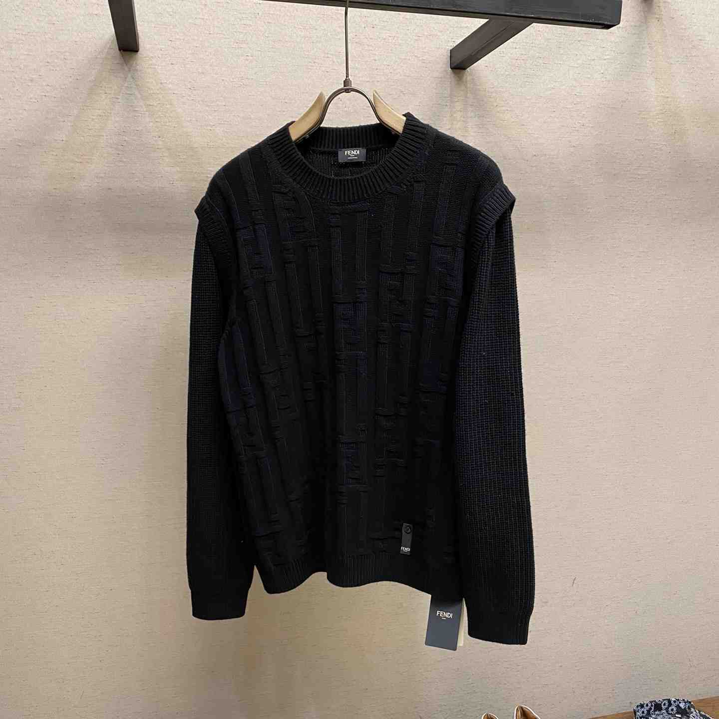 Fendi Black Wool Pullover - PerfectKickZ