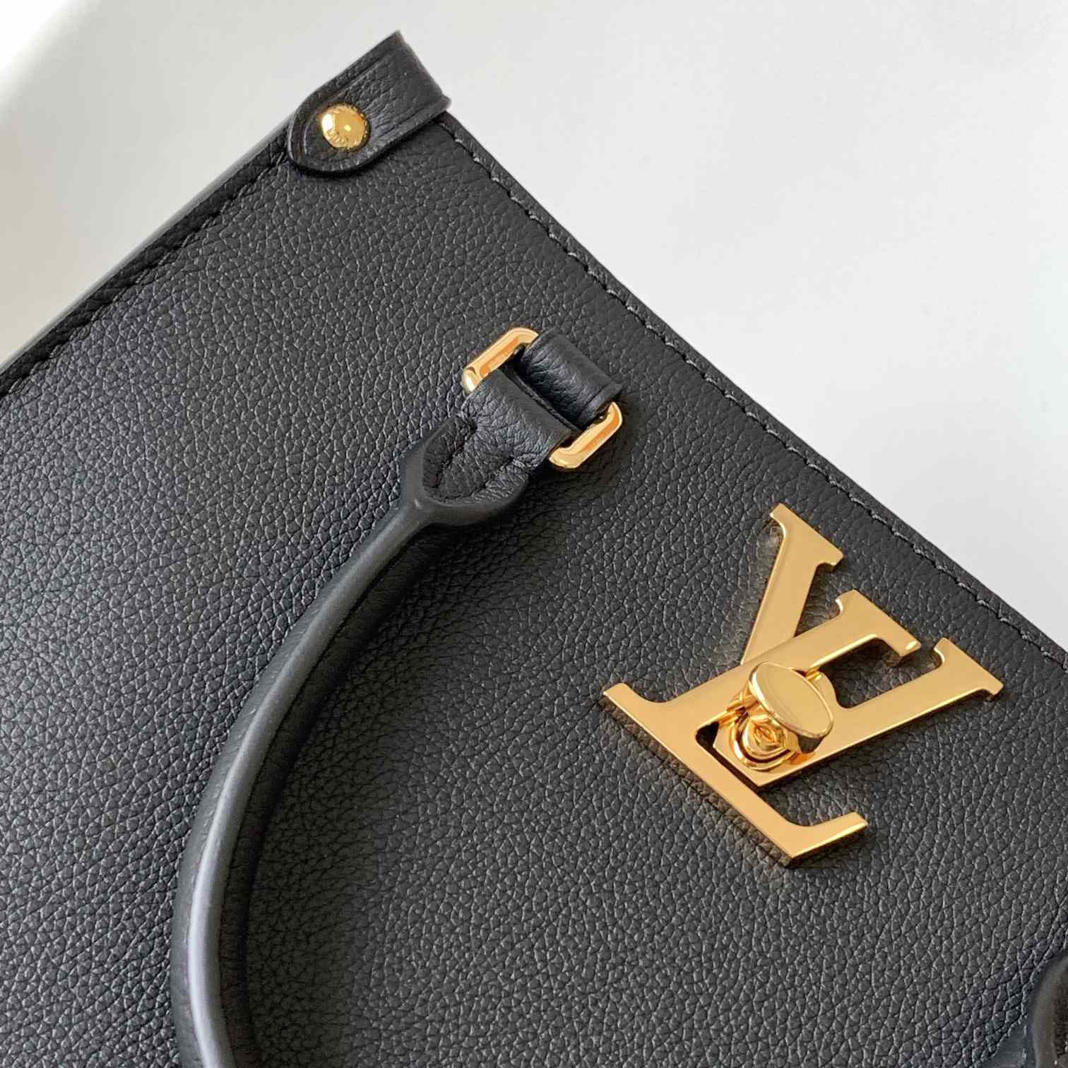 Louis Vuitton Lock & Go Handbag    M22311 - PerfectKickZ