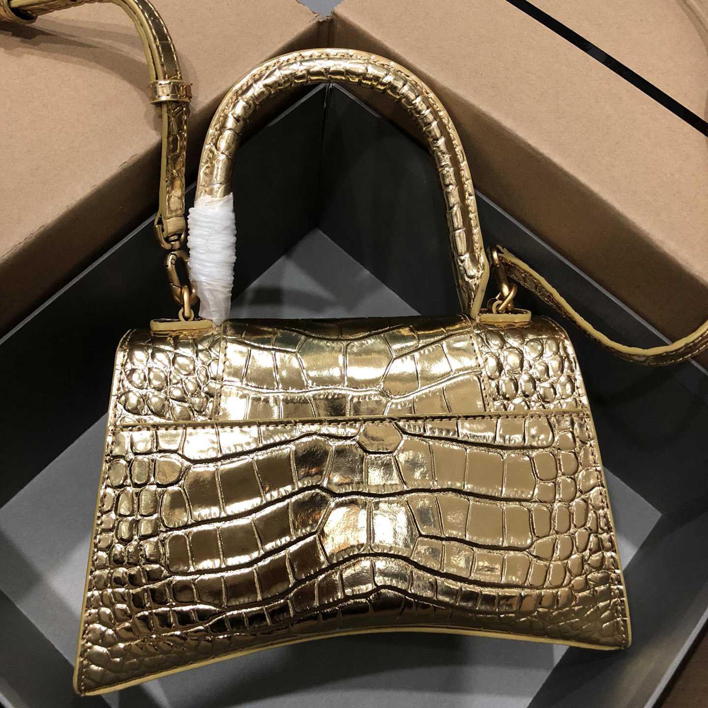 Balenciaga Hour Top Handle Xs Bag  19cm - PerfectKickZ