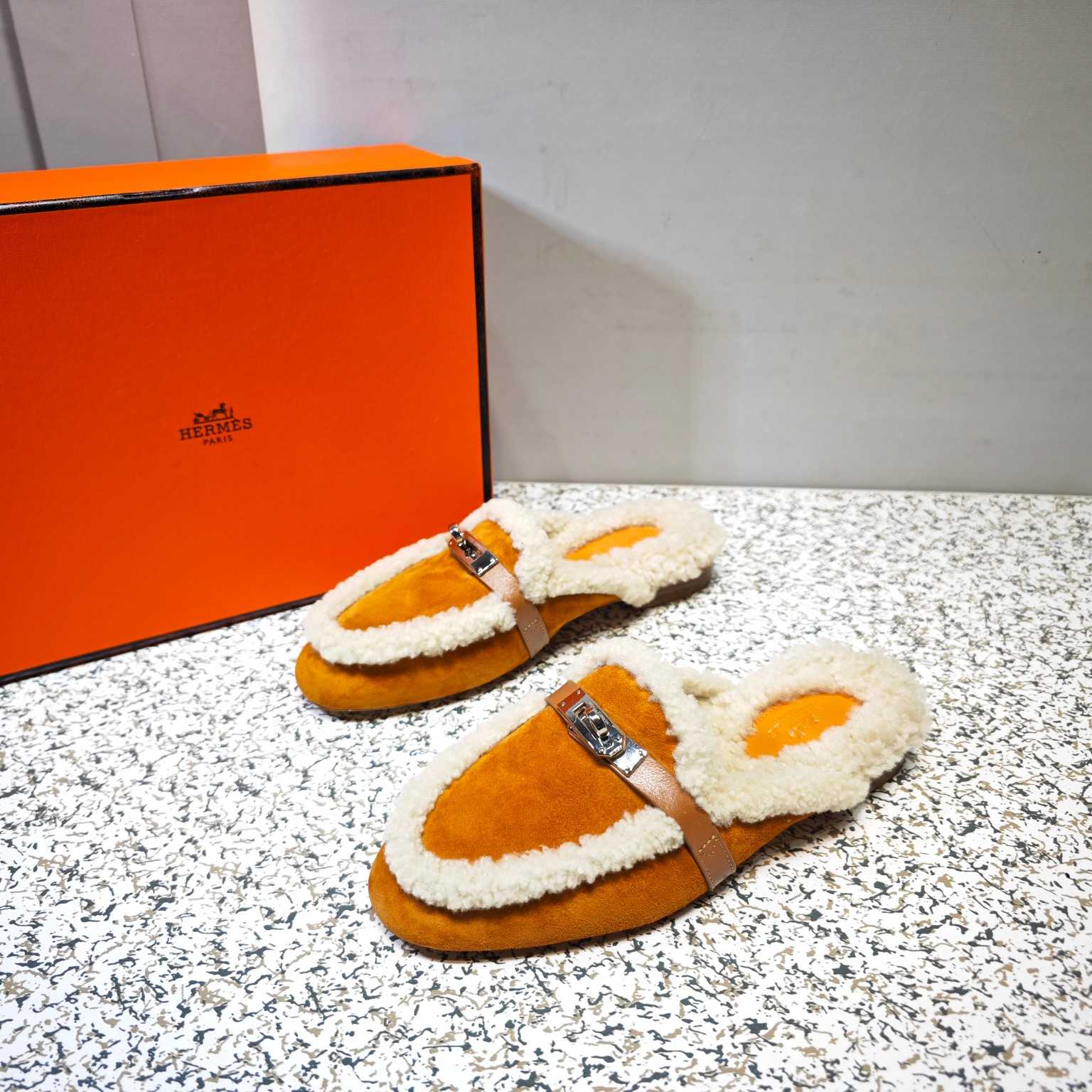 Hermes Oz Mule - PerfectKickZ