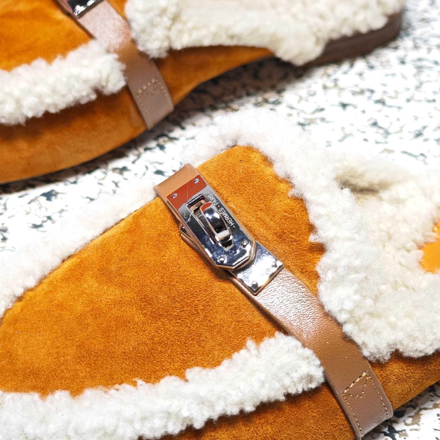 Hermes Oz Mule - PerfectKickZ