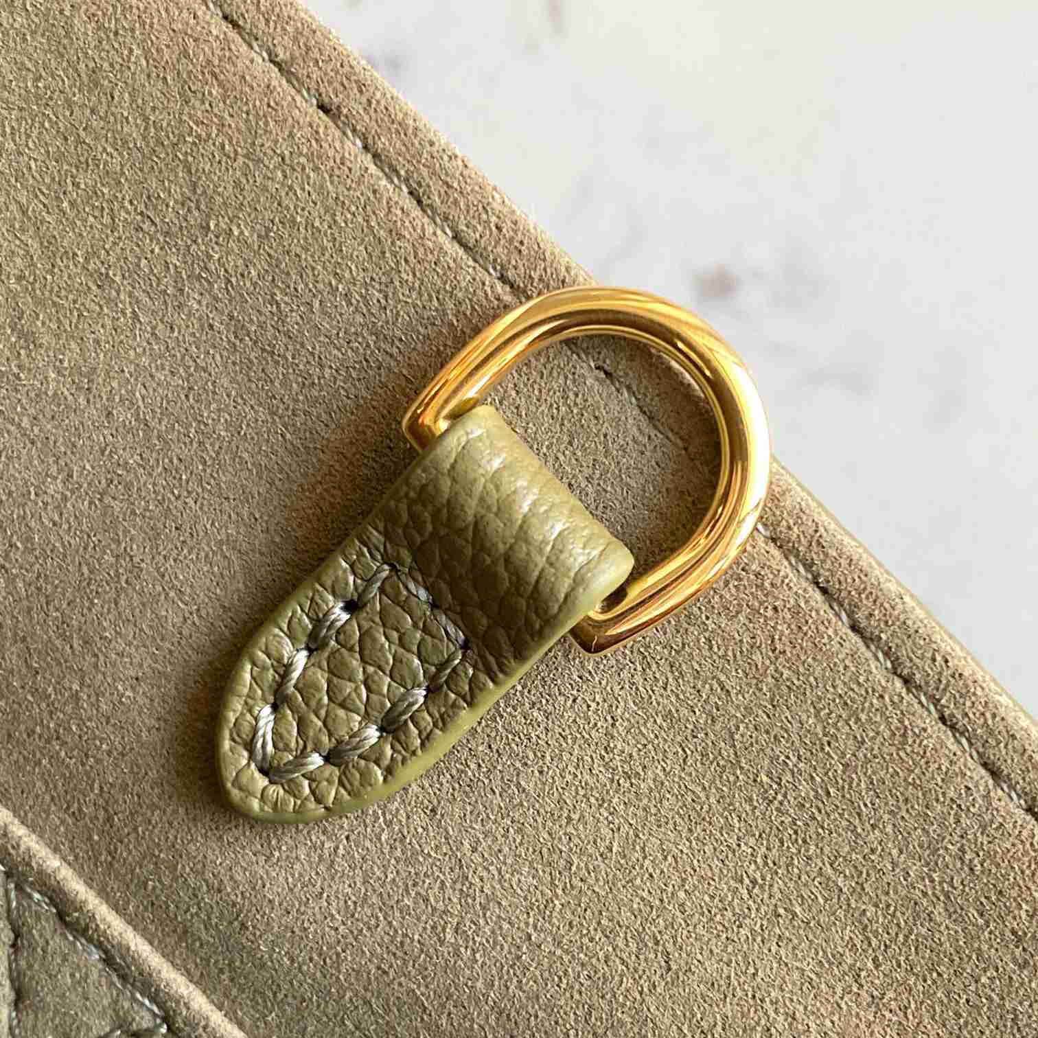 Louis Vuitton OnTheGo PM (25-19-11.5cm)  M46647 - PerfectKickZ