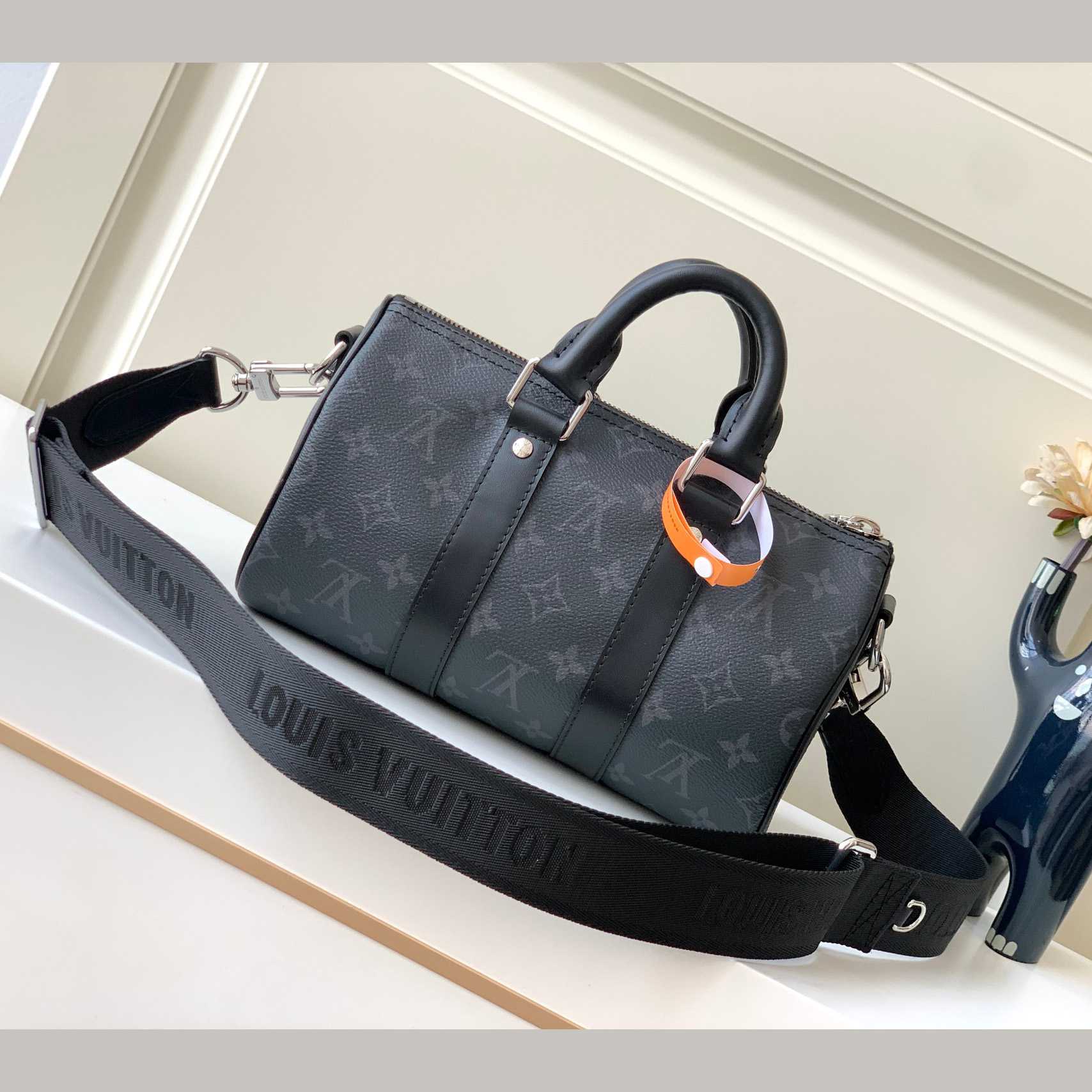 Louis Vuitton Keepall Bandoulière 25    M46271 - PerfectKickZ