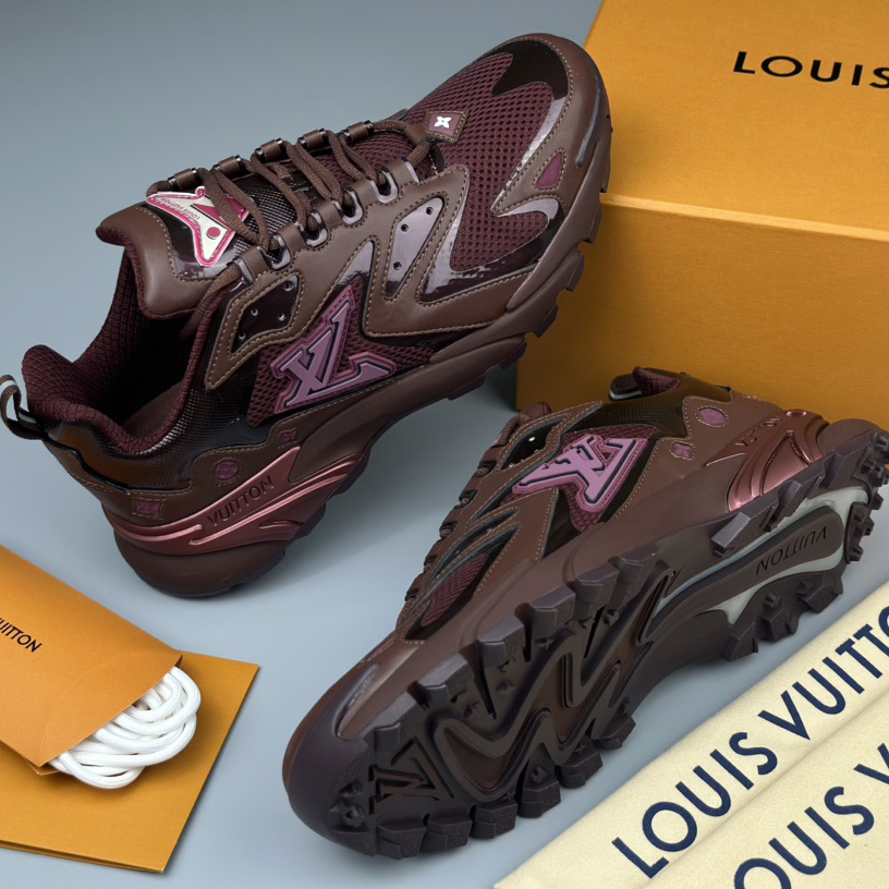 Louis Vuitton LV Runner Tatic Sneake  (Upon UK Size) - 