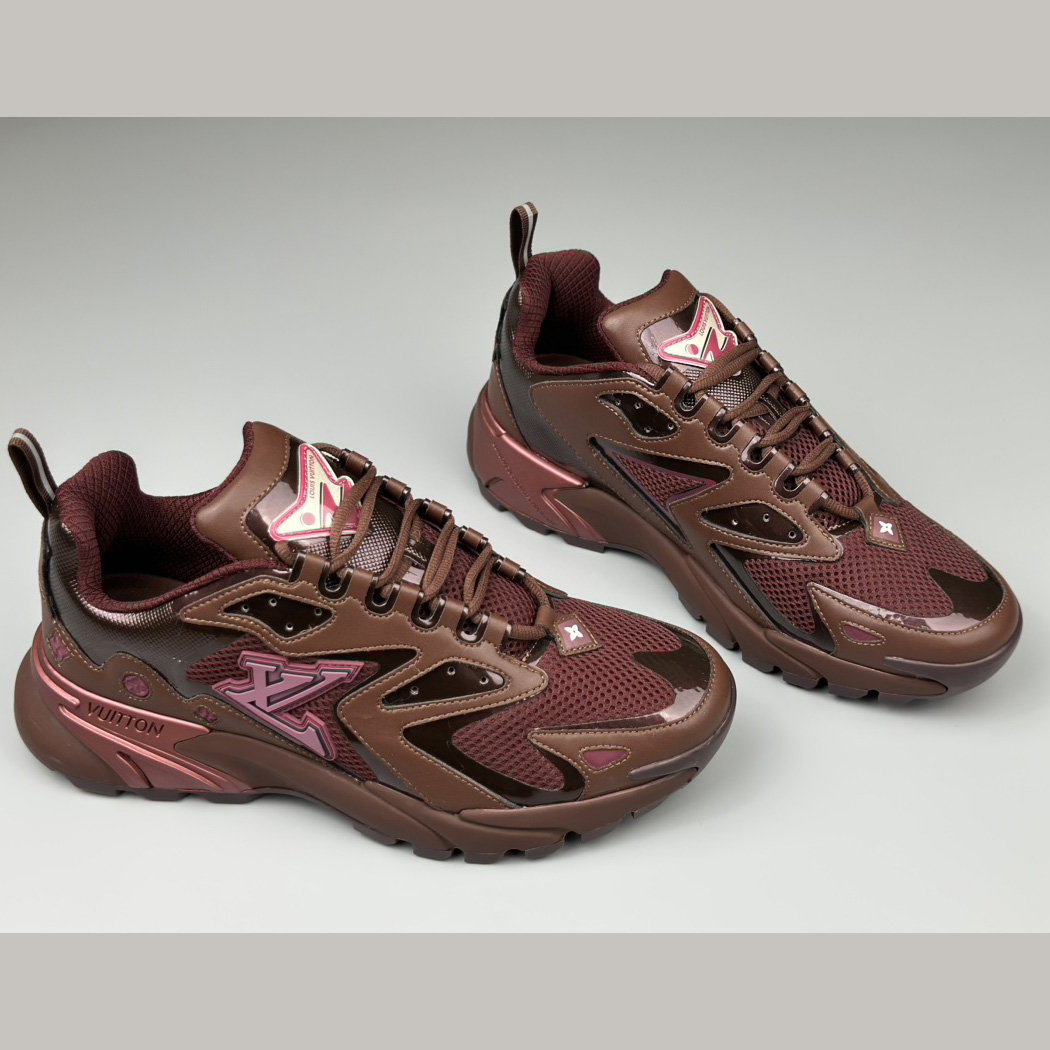 Louis Vuitton LV Runner Tatic Sneake  (Upon UK Size) - 