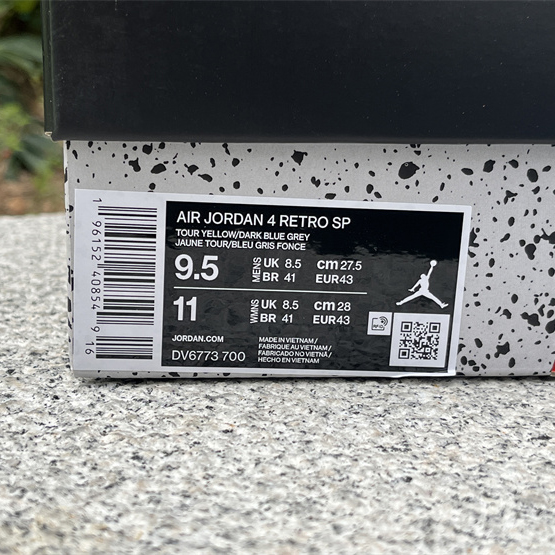  Air Jordan 4 Sneakers      DV6773-700 - PerfectKickZ