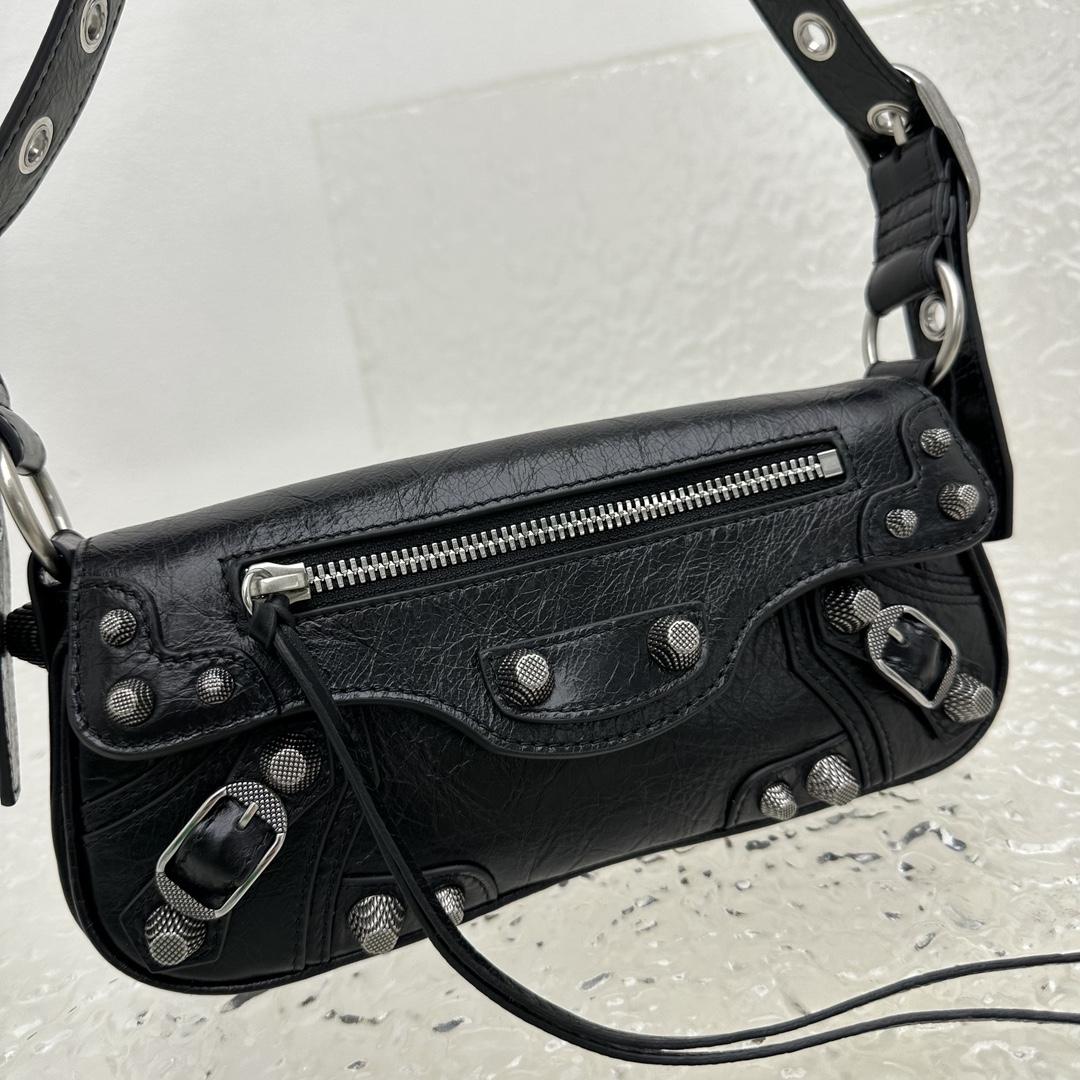 Balenciaga Le Cagole XS Sling Bag  - PerfectKickZ