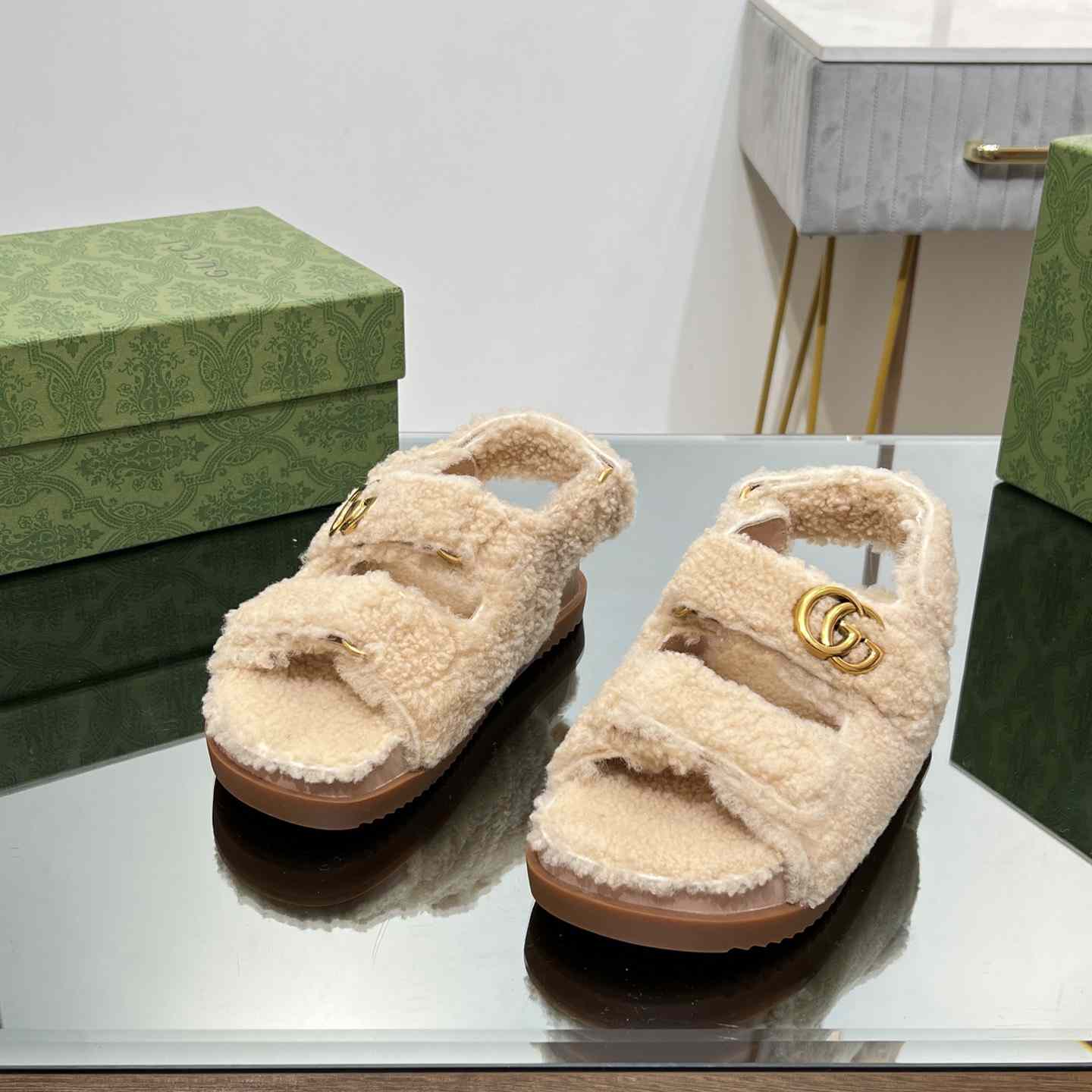 Gucci Women's Double G Sandals - PerfectKickZ