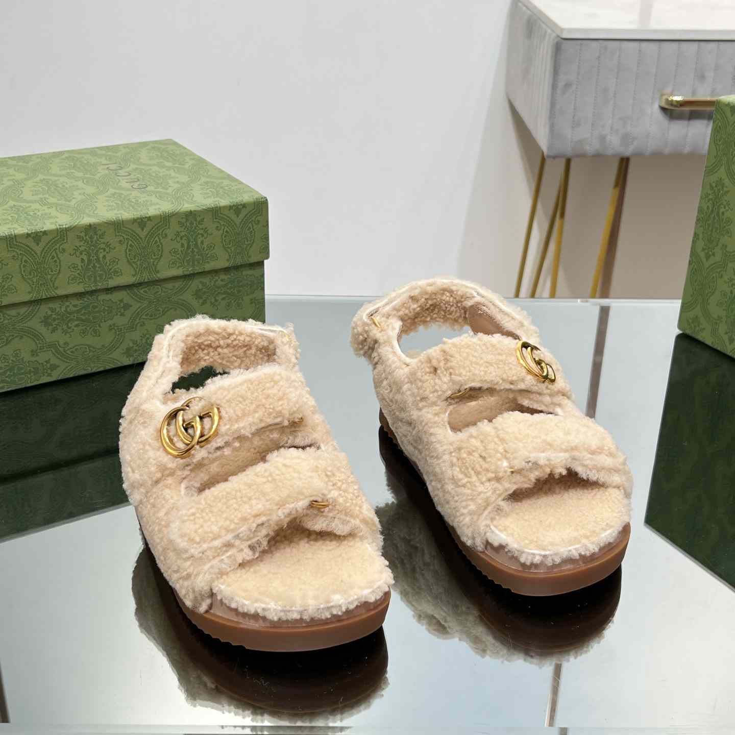 Gucci Women's Double G Sandals - PerfectKickZ