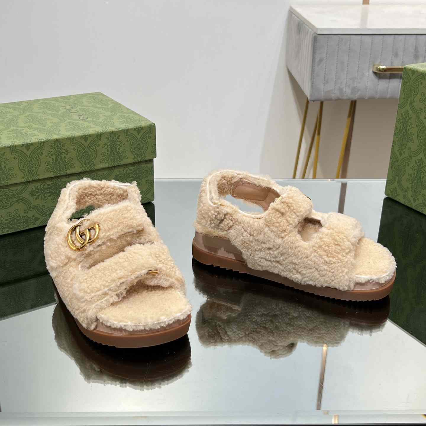 Gucci Women's Double G Sandals - PerfectKickZ