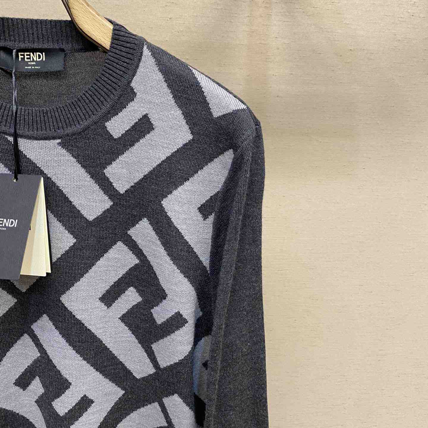 Fendi Gray Wool Sweater - PerfectKickZ