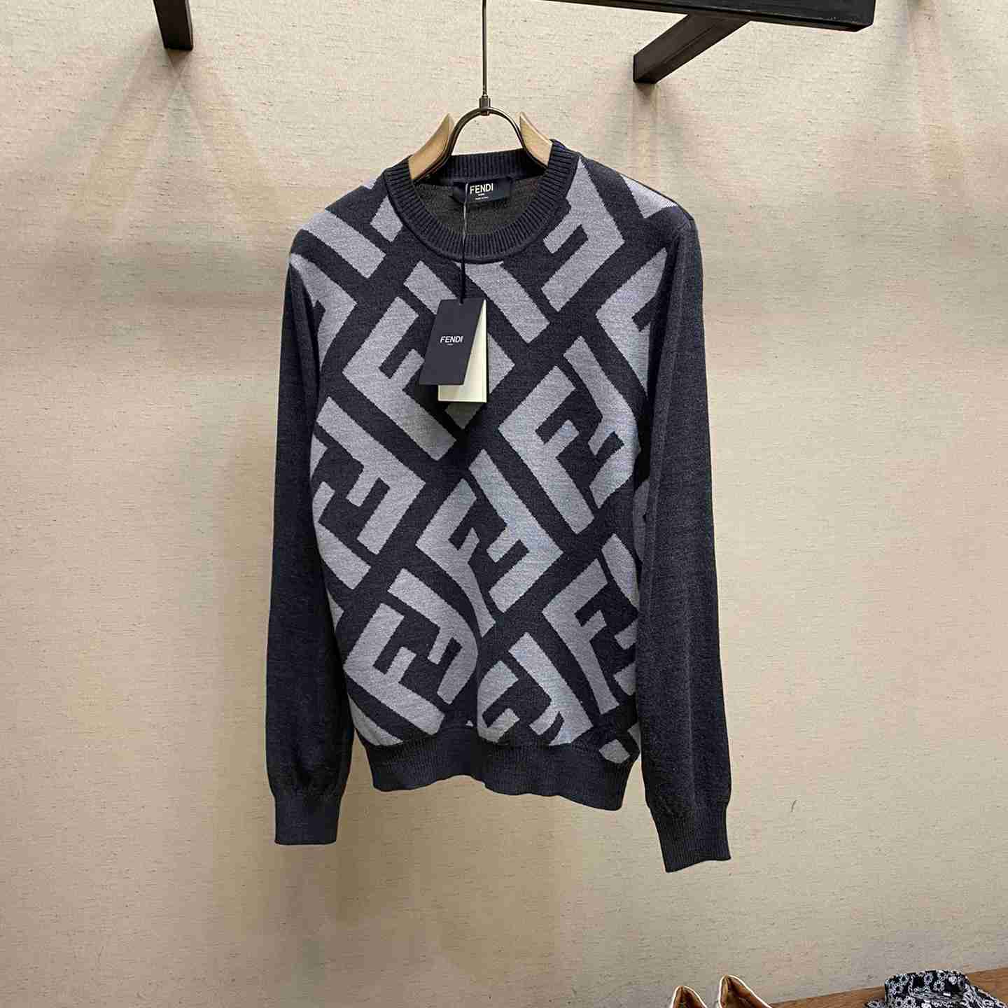 Fendi Gray Wool Sweater - PerfectKickZ