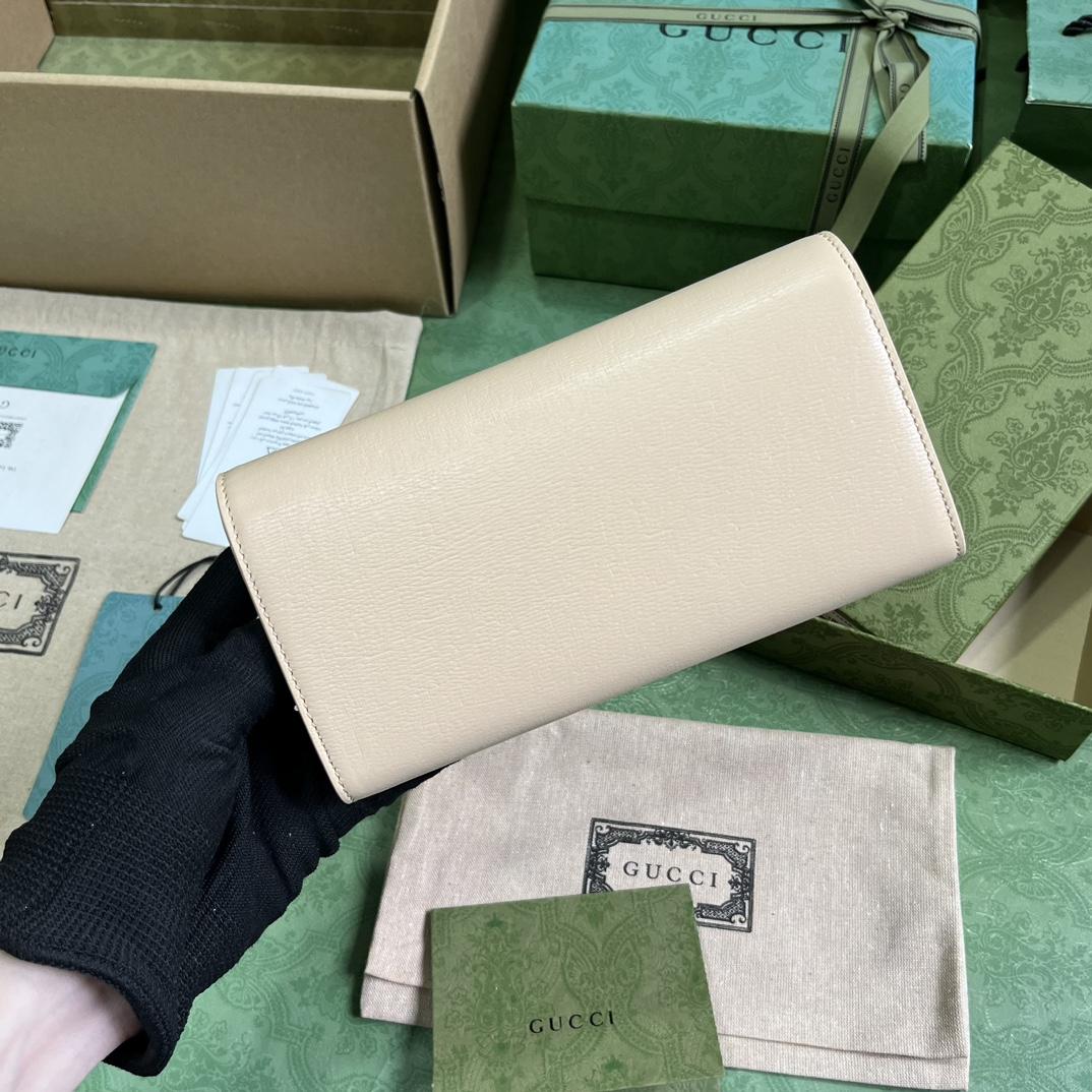 Gucci Continental Wallet With Gucci Script - PerfectKickZ