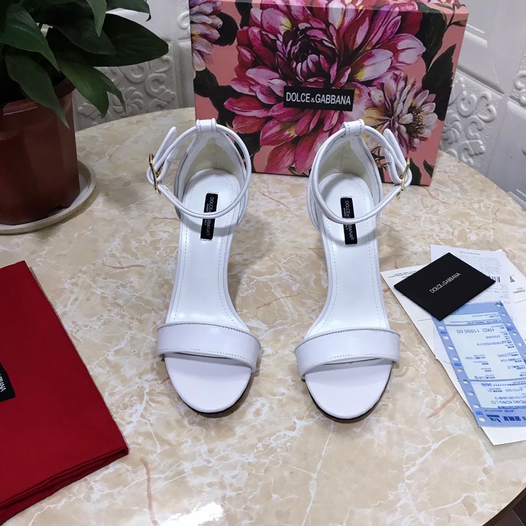 Dolce & Gabbana Nappa Leather Sandals With Baroque DG Detail - PerfectKickZ