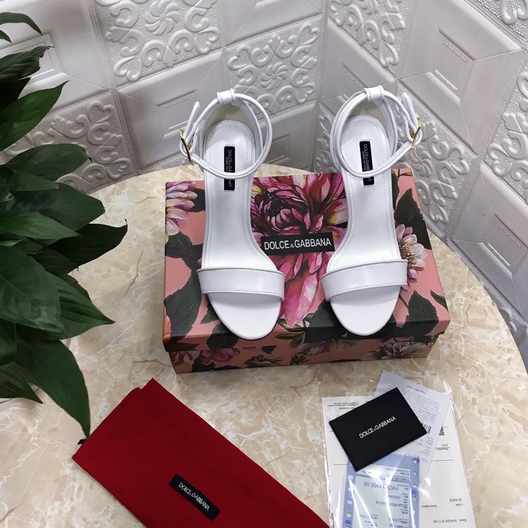 Dolce & Gabbana Nappa Leather Sandals With Baroque DG Detail - PerfectKickZ