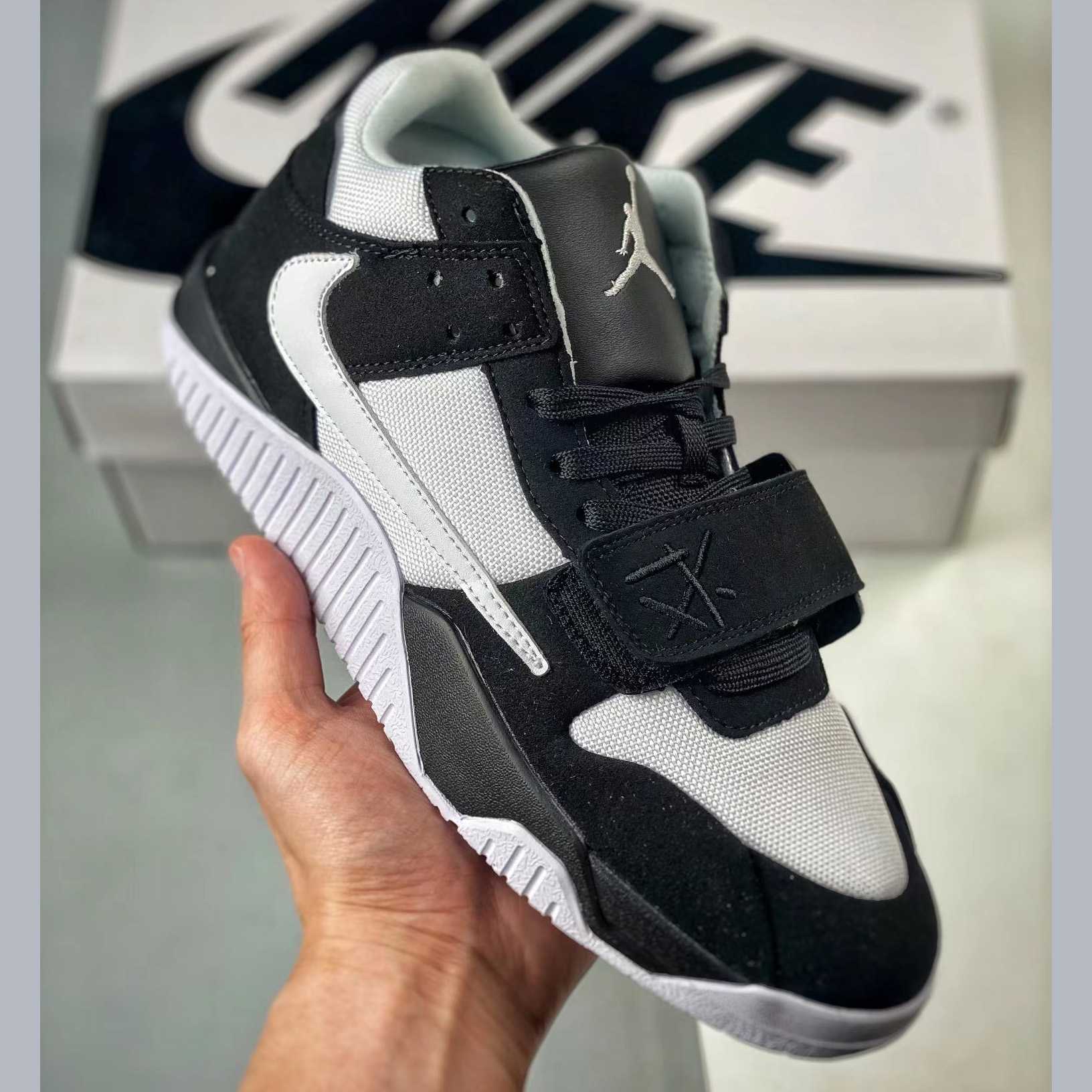 Travis Scott x Jordan Executive The Check Sneaker    FZ8117-045 - 